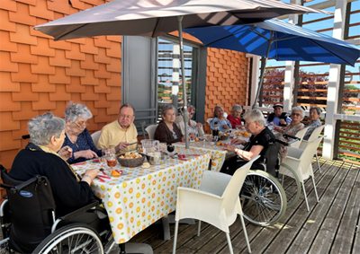 les magnolias table