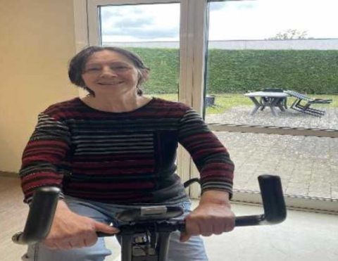 emeis la reine des pres vie