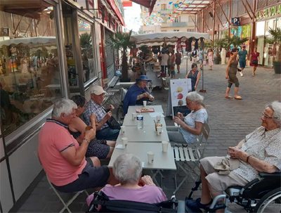 Les Mariniers braderie