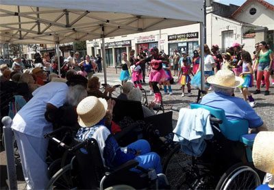 emeis villa des aines parade