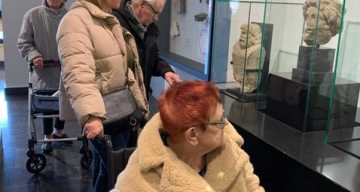 la reine des près sortie