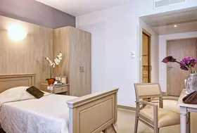 maison de retraite l oceane saint georges de didonne chambre