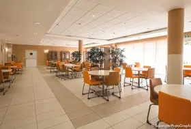 centredesoins lescollinesdurevest sallederestaurant 0