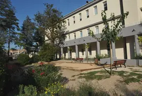 clinique lemeraude marseille exterieur