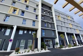 emeis centre medical readaptation monts toulonnais entree