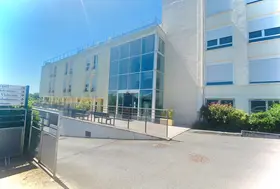 emeis-clinique-les-vallees-brunoy-facade