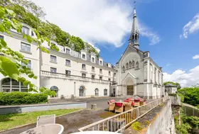 emeis-maison-de-retraite-choiseul-balcon