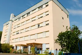 emeis maison de retraite docteur lhoste