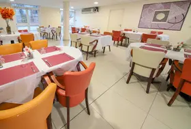 maison de retraite le clos d arnouville restaurant