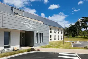 maison de retraite le clos des muriers batz sur mer 01 0 0