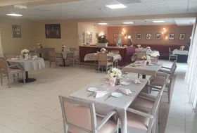 maison de retraite la corniche fleurie salle de restaurant