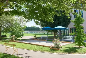 maison de retraite europe exterieur