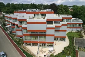 maison de retraite les lys rocquencourt 02