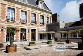 maison de retraite saint fursy peronne 80 d