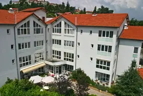 residence saint priest entree