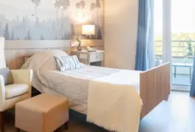 toulouse maisonderetraitedomainedeborderouge chambre