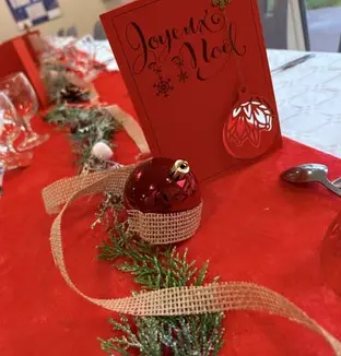 emeis les fables repas