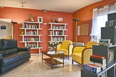 maison de retraite vouille salon