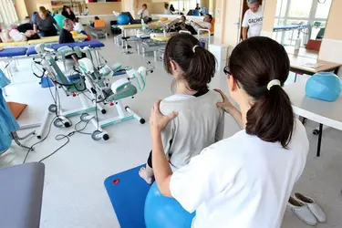 crf treboul reeeduc p. extern 2 large 0