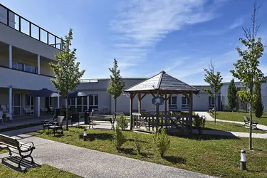 jardin maison de retraite les terrasses de suzon messigny et vantoux