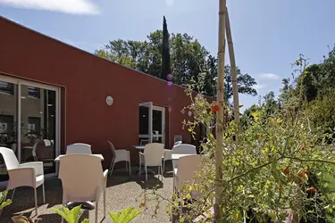 maison de retraite latrium saint didier jardin 84