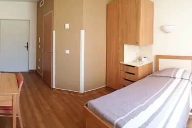 centre de soins les collines de revest chambre