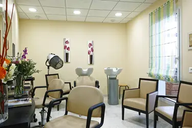 maison de retraite soubise salon coiffure