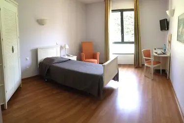 maison de retraite cagnes sur mer chambre2