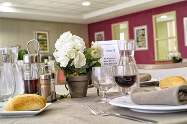 maison de retraite le relais des sens talence sam p2m0408 dxo snapseed