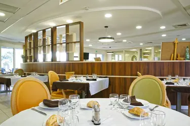 maison de retraite orleans restaurant