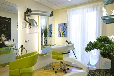 maison de retraite orleans salon coiffure