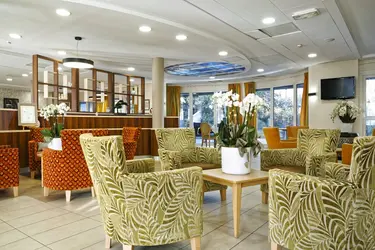 maison de retraite orleans salon