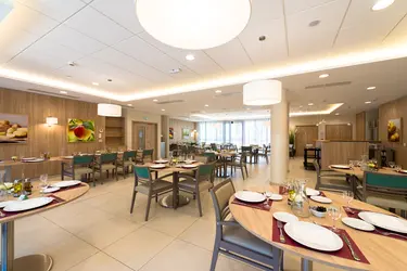 pole medical maison blanche vernouillet restaurant