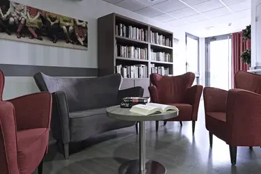 maison de retraite ambarroise coin lecture 2 amberieu en burgey 01