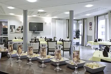 maison de retraite ambarroise restaurant 2 amberieu en burgey 01