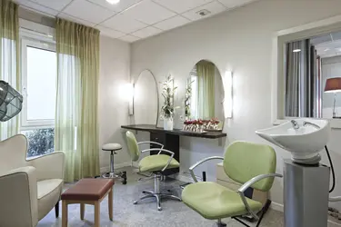 maison de retraite ambarroise salon de coiffure amberieu en burgey 01