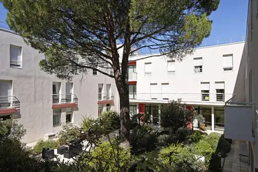 maison de retraite les chesnaies jardin 84