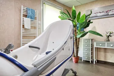 maison de retraite harmonie breuillet balneotherapie