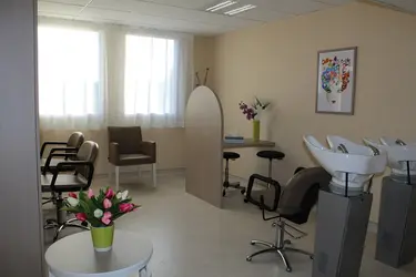 coiffure residence chateau notre dame parignargues