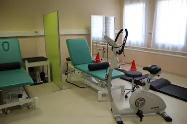 kine residence chateau notre dame parignargues