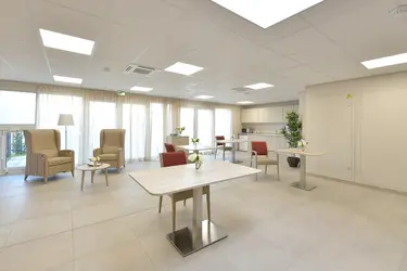 residence les cedres de paron salon ugd 89 0