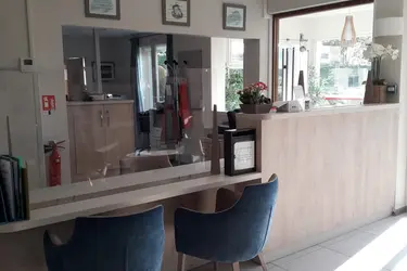 maison de retraite les jardins de romilly 1