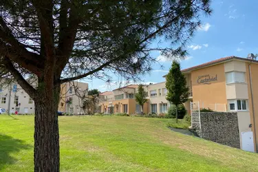 cinea clinique castelviel facade esxterieure2 gene