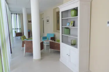 clinique les oliviers callas 04