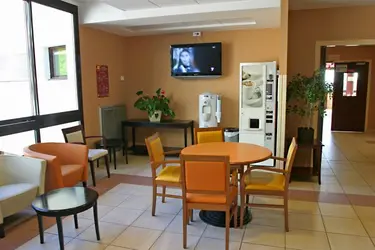 clinique les orchidees andilly 04