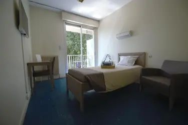 clinique lemeraude marseille interieur