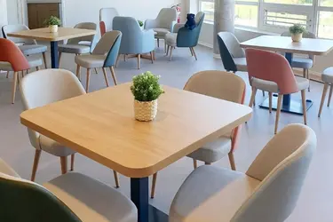 clinique lesbouclesdelamoselle sallederestaurant