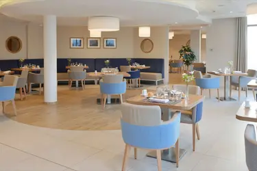 maison de retraite port van gogh 6