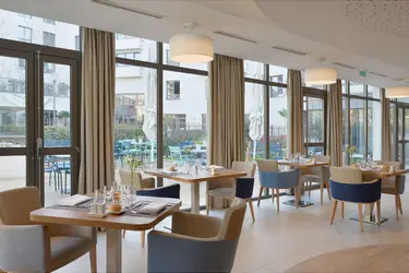 maison de retraite port van gogh 7