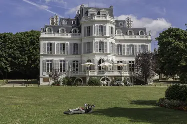 clinique du chateau de garches 2